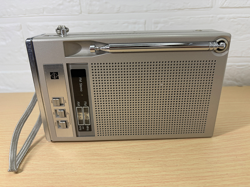 ナショナルマイクロTV＋ラジオSolo TR-1020 ナショナル National TR