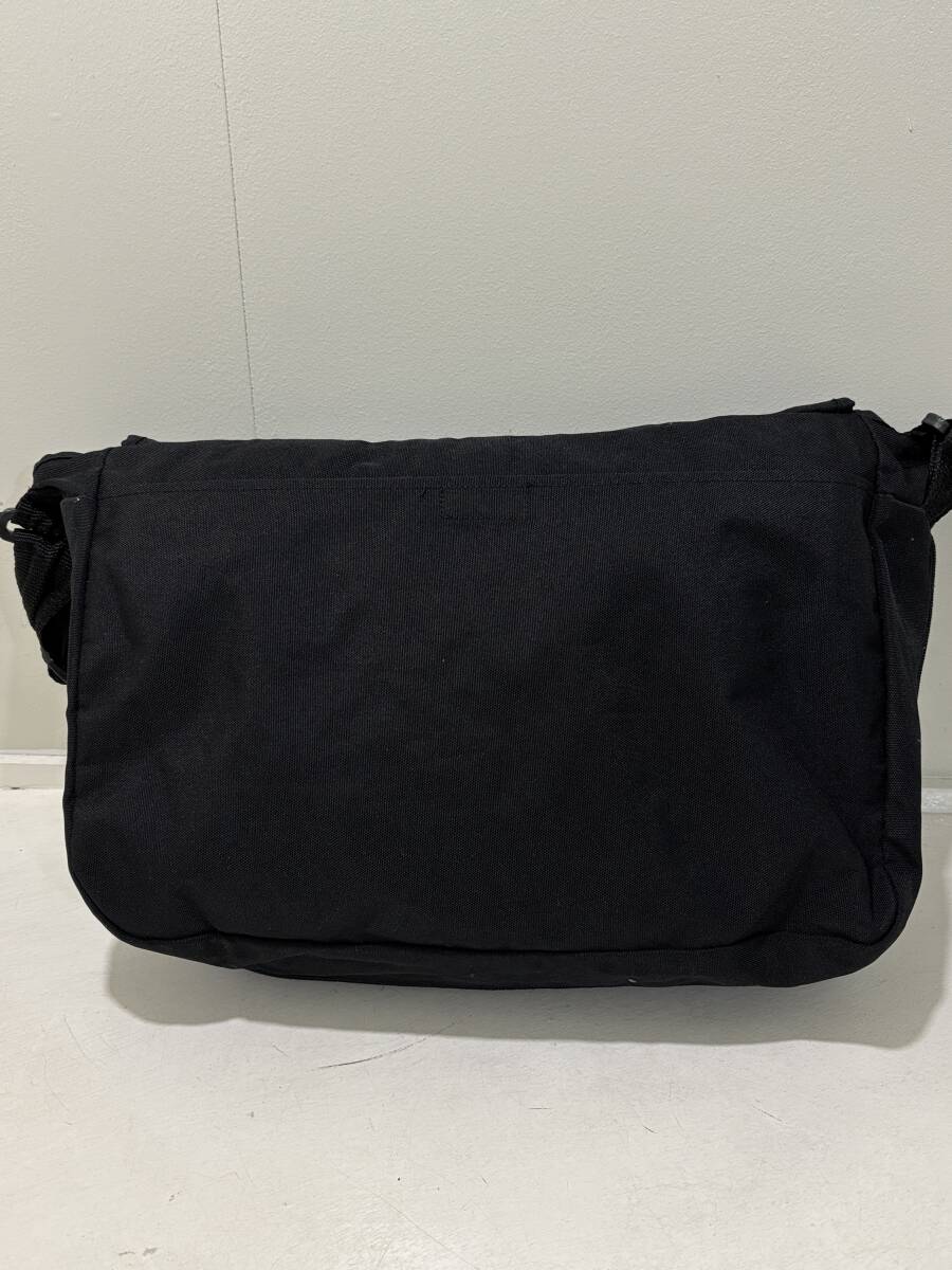 EASTPAK】イーストパック USA製 フラップ式 ナイロン メッセンジャー