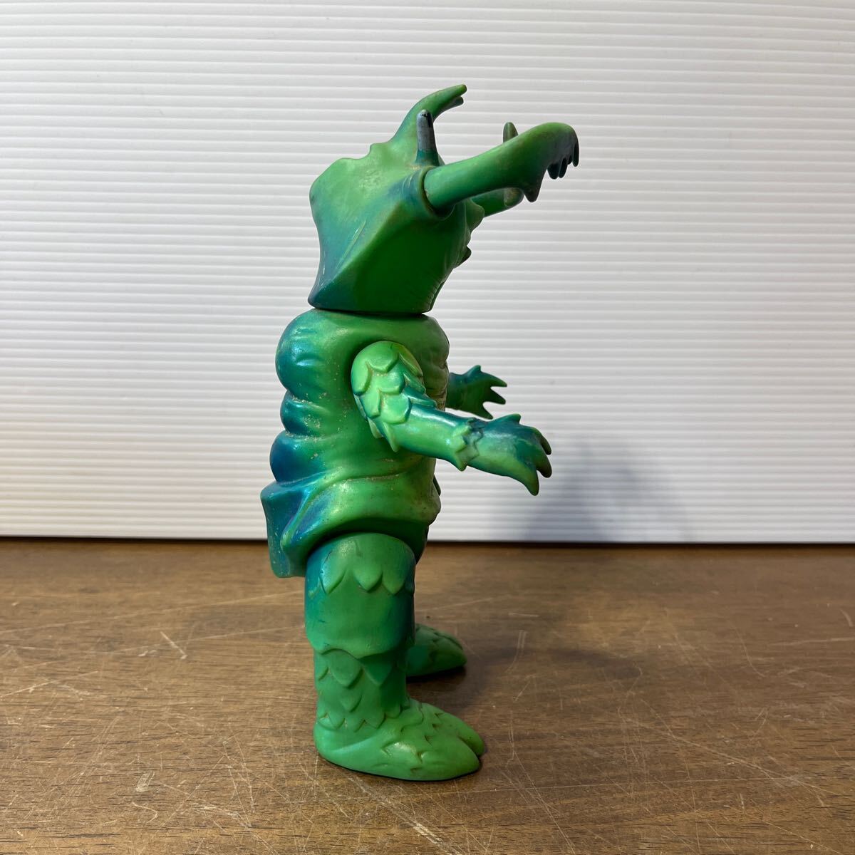 Yahoo!オークション - ソフビ アントラー ブルマァク 当時物 ウルトラ