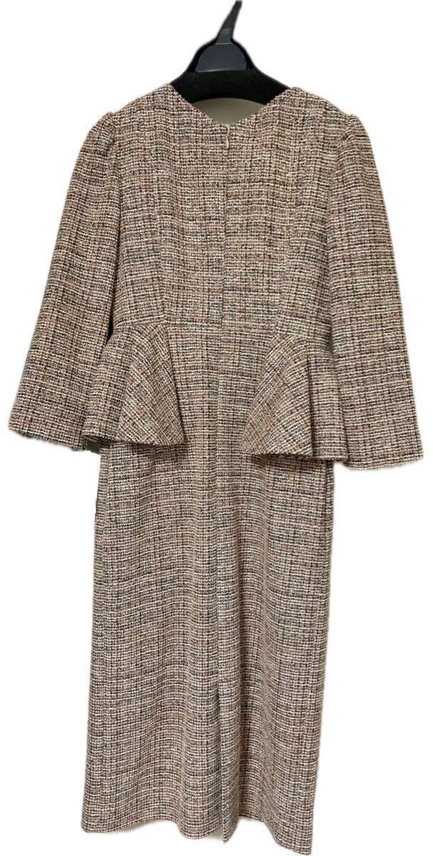 秋篠宮家 佳子さまご着用】CELFORD ロングスリーブペプラムタイト