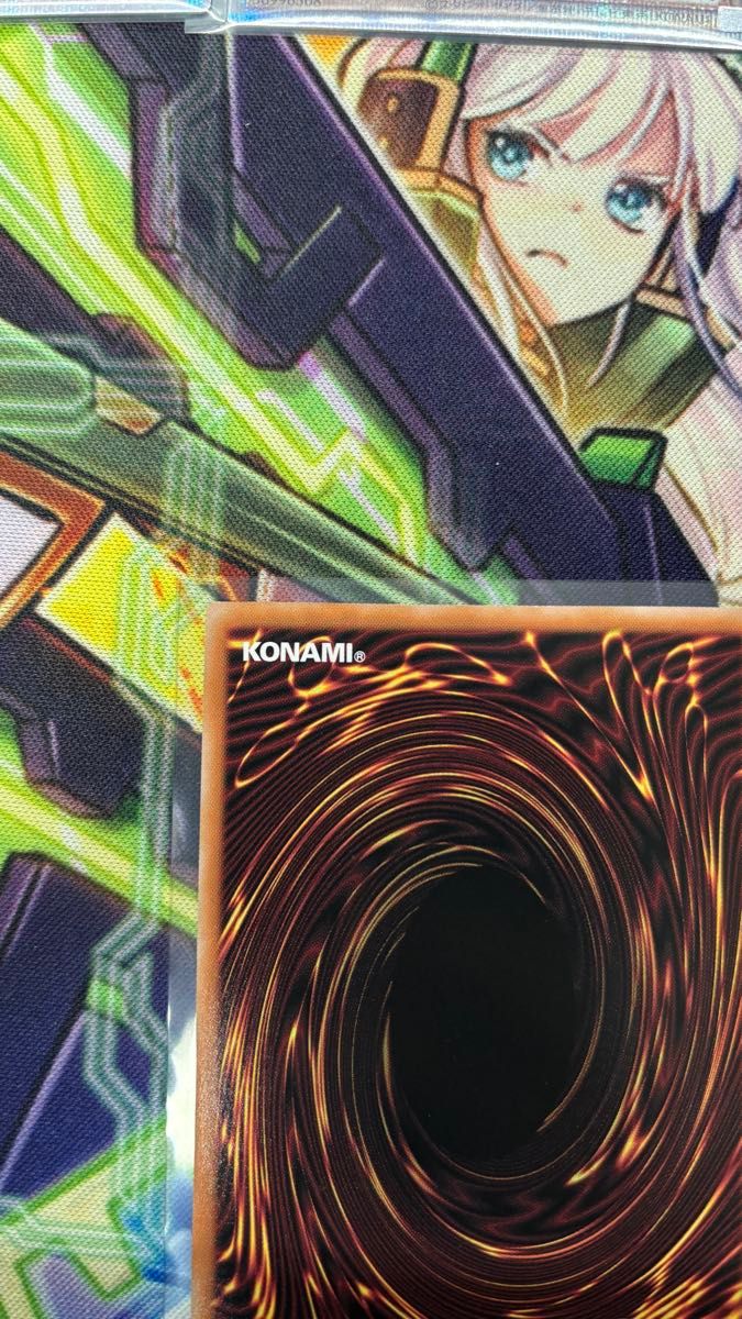 極美品】迷宮城の白銀姫 25th クオシク 絵違い イラスト違い 遊戯王