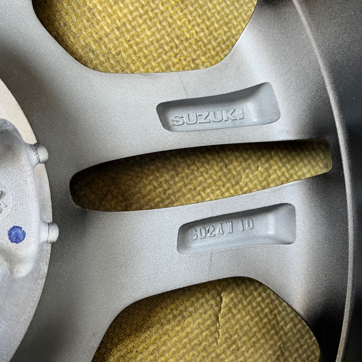 新車外し スズキ ZC33S スイフトスポーツ純正ホイール1本 17インチ6 5J