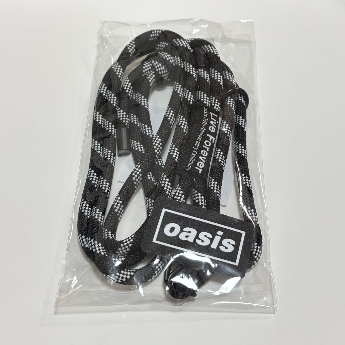oasis オアシス 30周年 特別展 Live Forever フォンタブストラップ