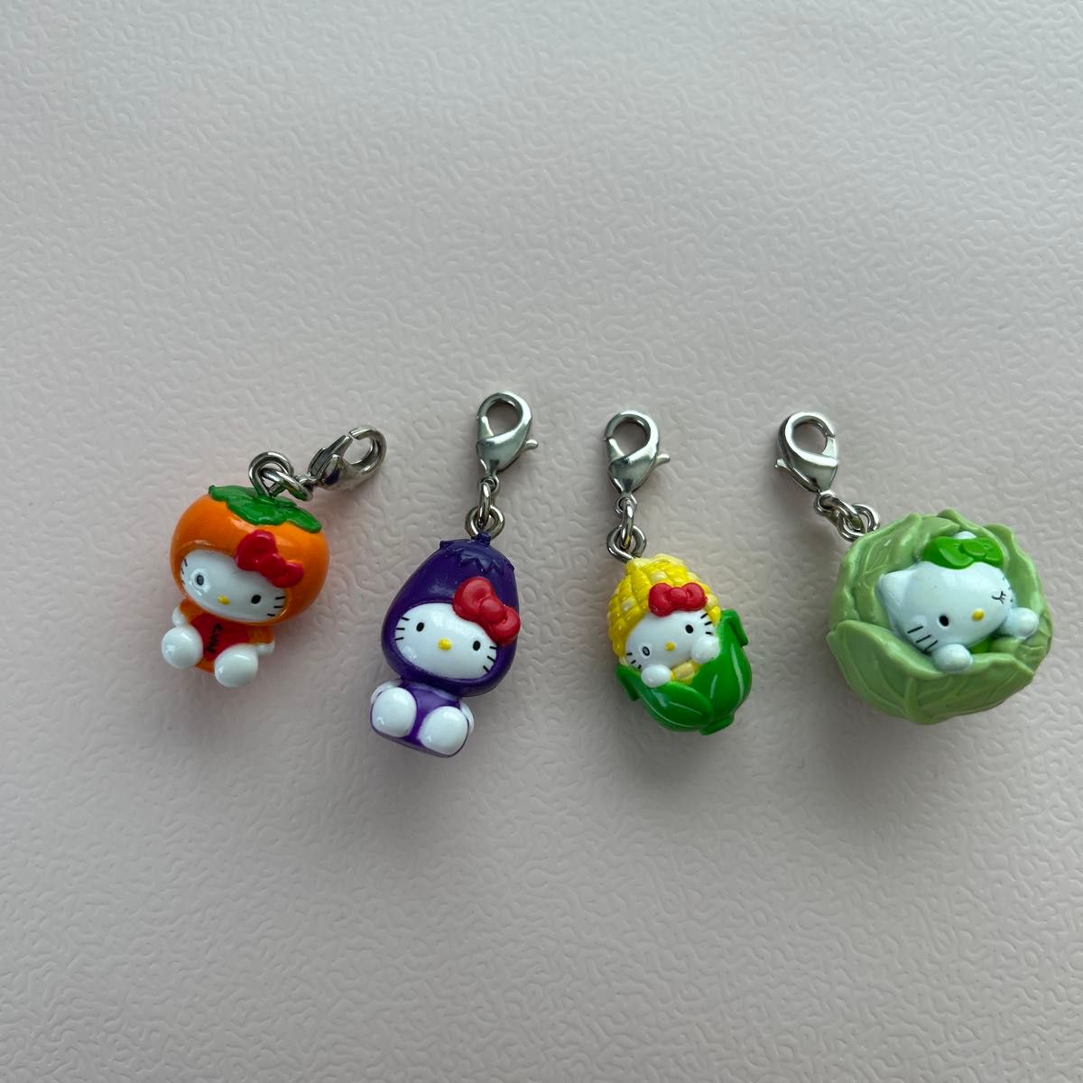 ハローキティ ご当地キティ根付け ハローキティ根付け ファスナー