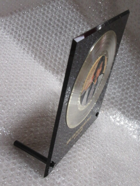 Yahoo!オークション - 中森明菜/1985 AKINA GRAND PRIX GOLD DISC/ゴー