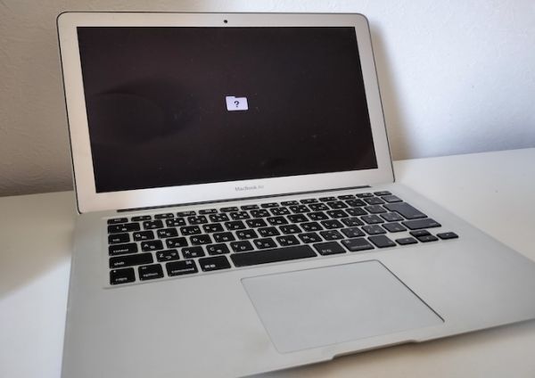 ジャンク MacBook Air 13インチ Early 2015 Core i5/メモリ8GB