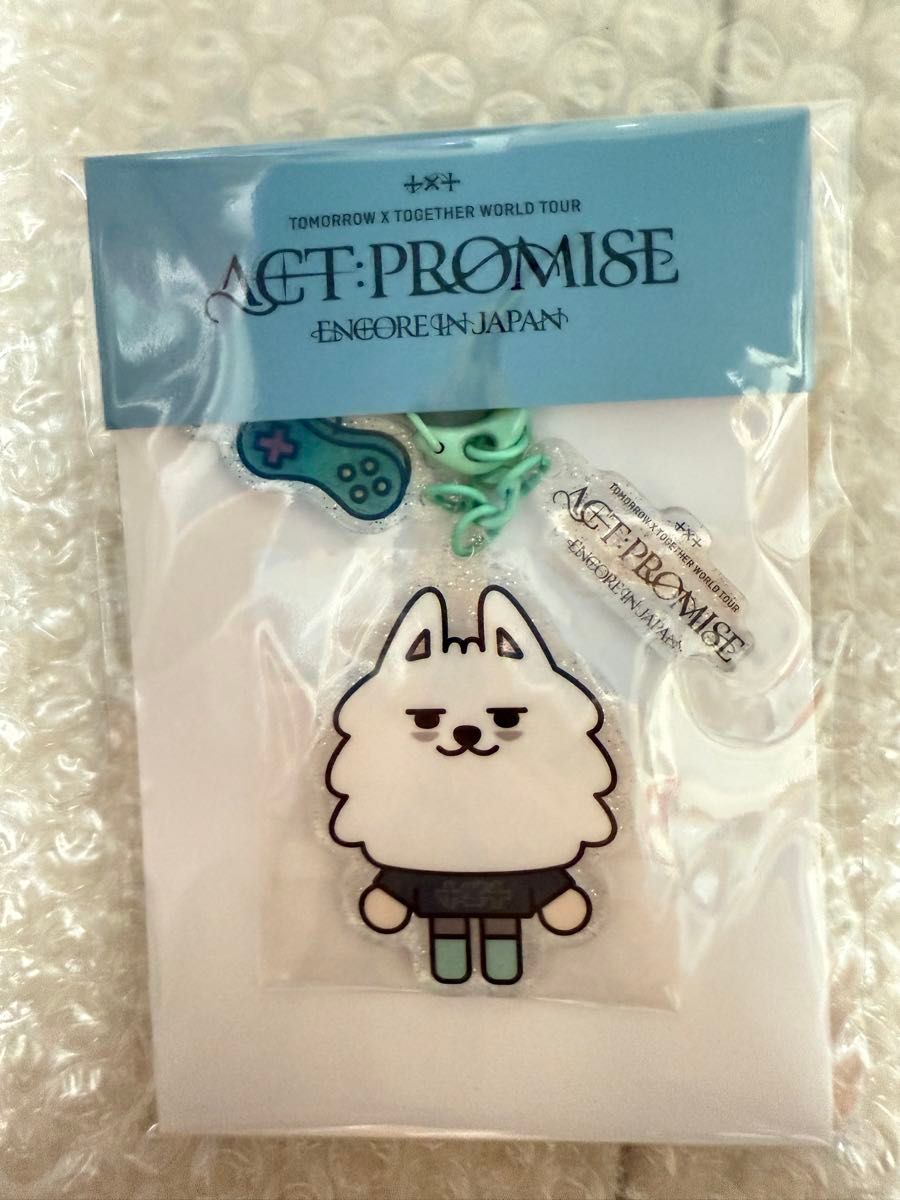 TXT プルバトゥ キーリング スビン ヨンモン アクリルキーホルダー