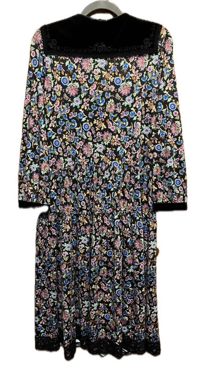 半額以下 Super Beauty スーパービューティー 花柄 ワンピース LL