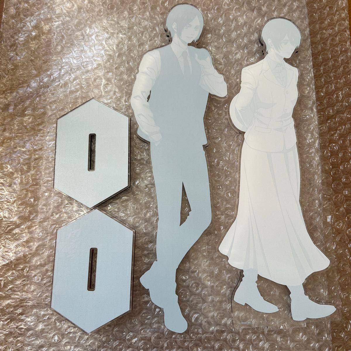 進撃の巨人 アクリルスタンド エレン ミカサ Lサイズ ビッグアクリル