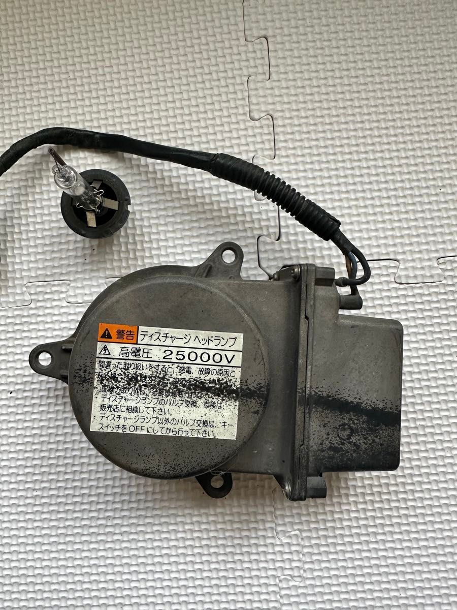 いすゞ純正 HIDバラスト ギガ39200- 21795 [X6T02591]｜Yahoo!フリマ