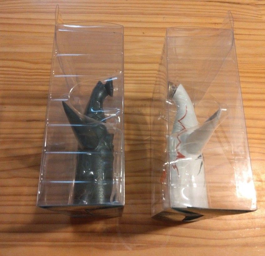 海洋堂 太陽の塔 ソフトビニールフィギュア（白 限定版ブロンズ彩色