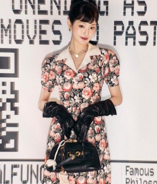 IVE ウォニョン miumiu パリコレ 花柄 ワンピース｜Yahoo!フリマ（旧