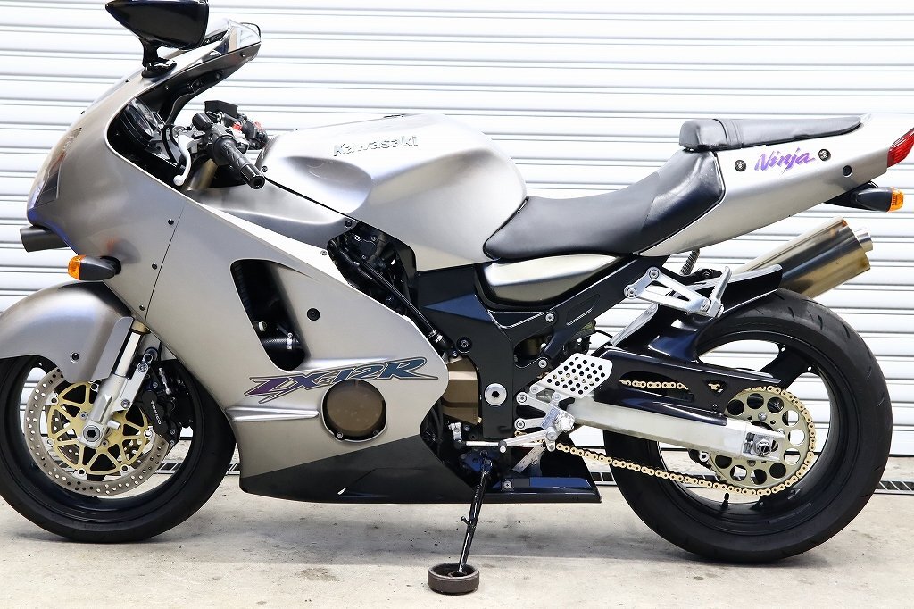 Yahoo!オークション - ZX-12R/外装極上です/実走行23370マイル/コンデ