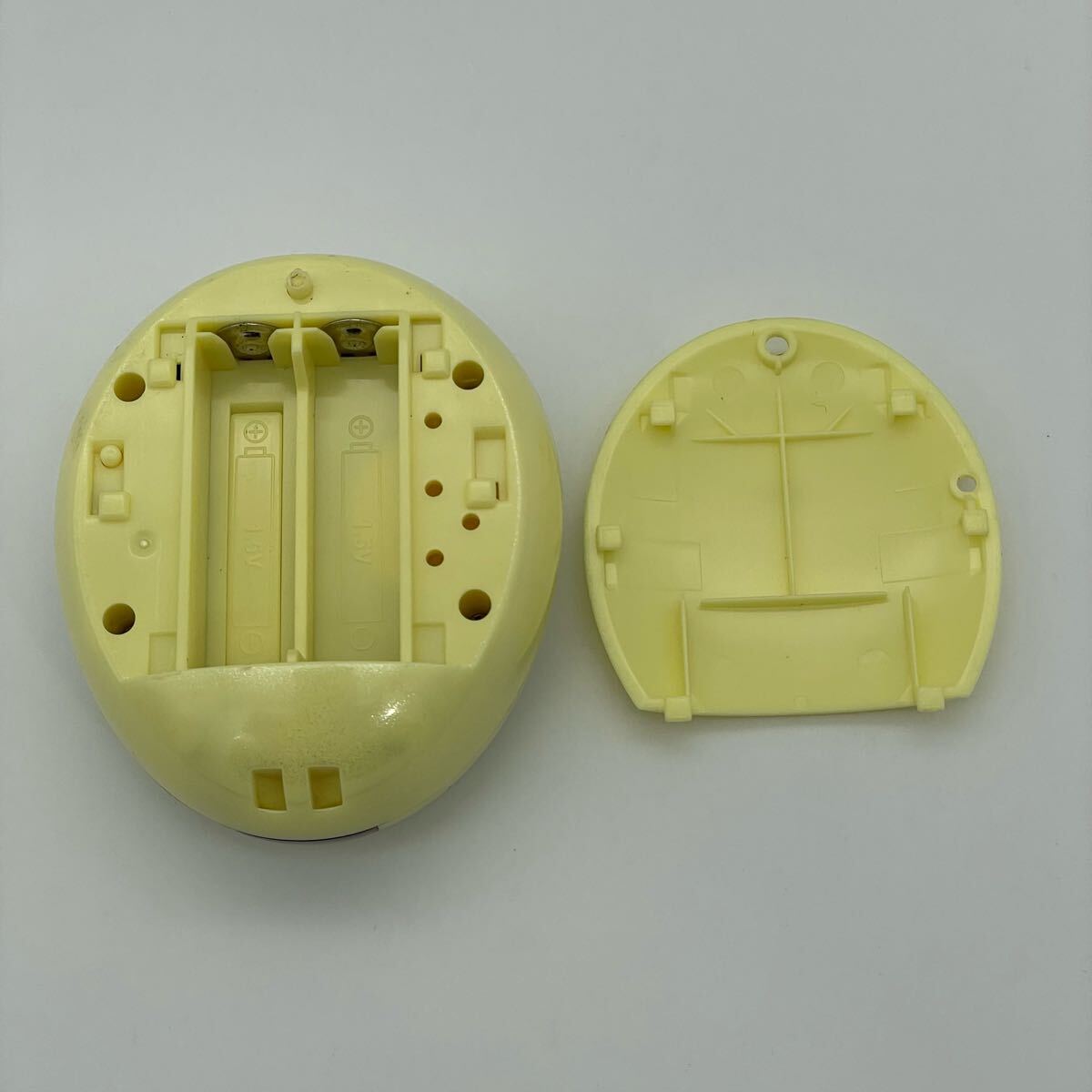 たまごっちピース Tamagotchi P's 黄色 イエロー 当時物 BANDAI