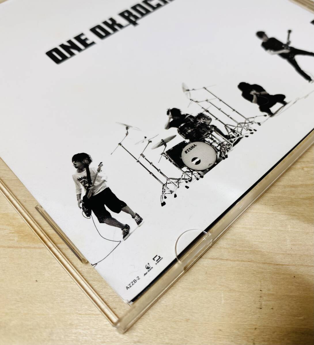 送料無料 ONE OK ROCK 完全感覚Dreamer 初回限定盤 CD+DVD｜Yahoo