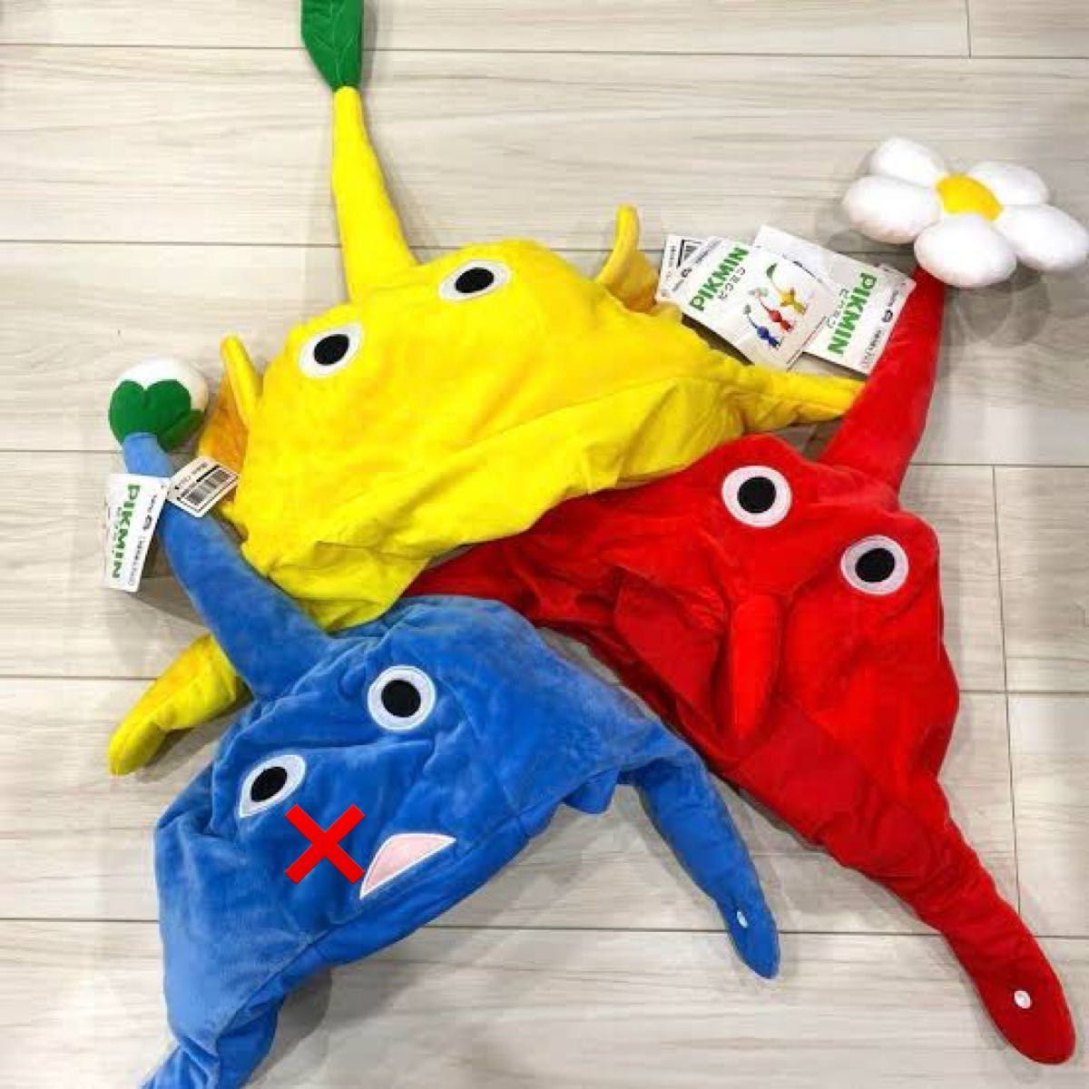新品未使用品】 ピクミン なりきり帽子 黄ピクミン 赤ピクミン 2種