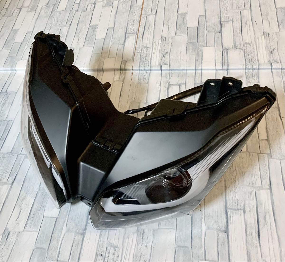 新品 NINJA250 EX250L ZX-6R用 カスタムLEDヘッドライト 白眉+赤目