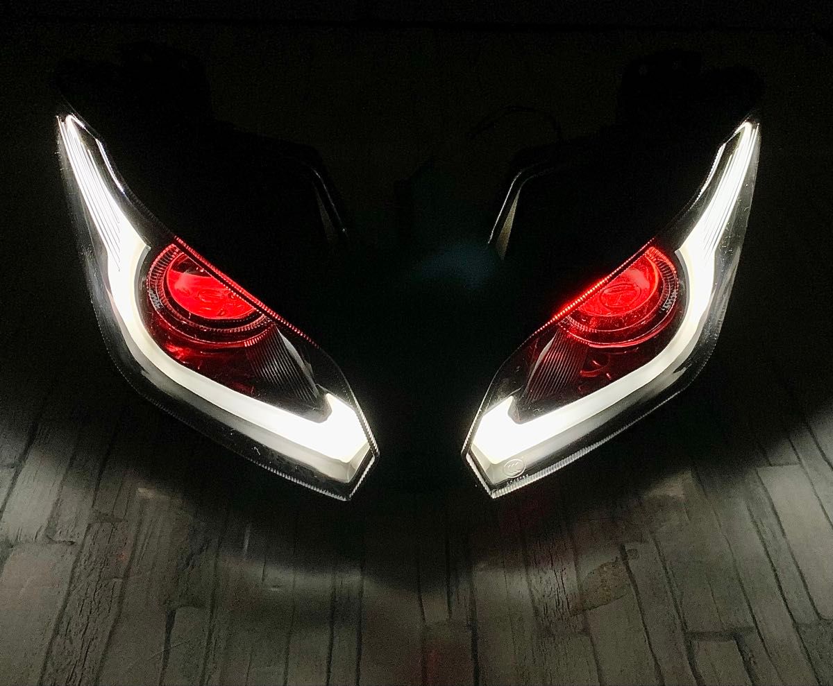 新品 NINJA250 EX250L ZX-6R用 カスタムLEDヘッドライト 白眉+赤目