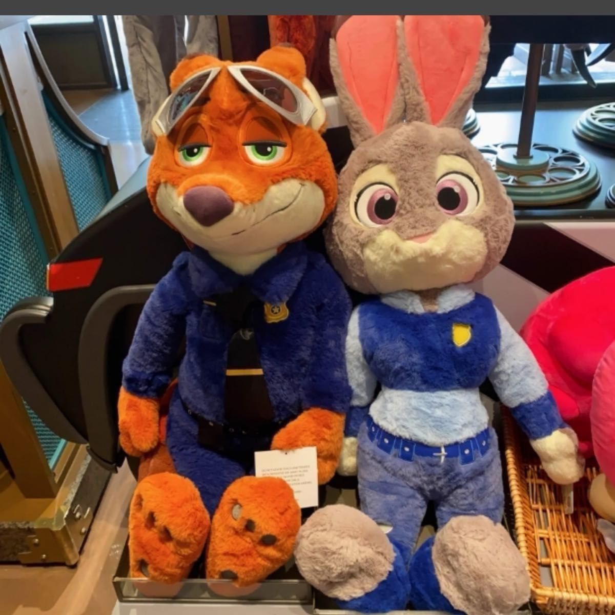 上海ディズニー ズートピア ニックぬいぐるみ ニック巨大ぬいぐるみ L