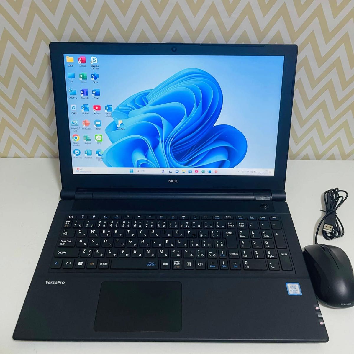 Y946 NECノートパソコンSSD256Gメモリ8G高速 Windows11 Y946 NECノート