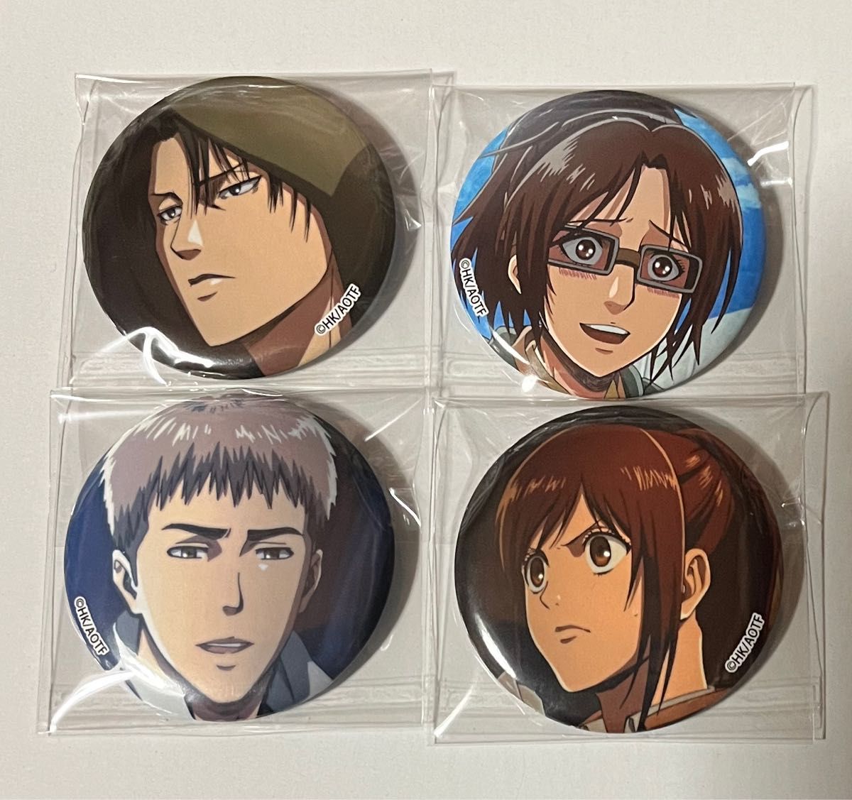 進撃の巨人 リヴァイ ハンジ ジャン サシャ 缶バッジ 4個 wit studio