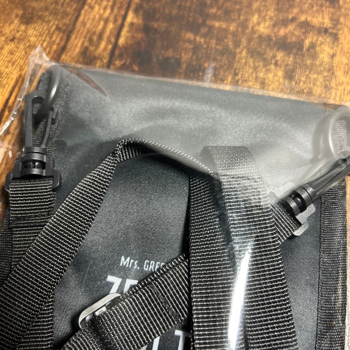 新品未開封 特典スマホポーチ Mrs GREEN APPLE ゼンジン未到とヴェルト