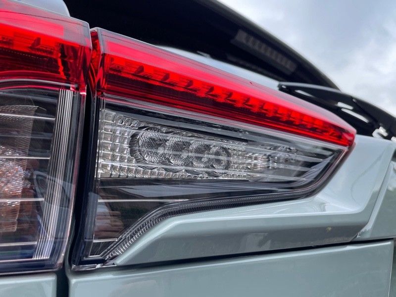 トヨタRAV4 50系 海外仕様 リアフォグ付テールランプ 左｜Yahoo!フリマ