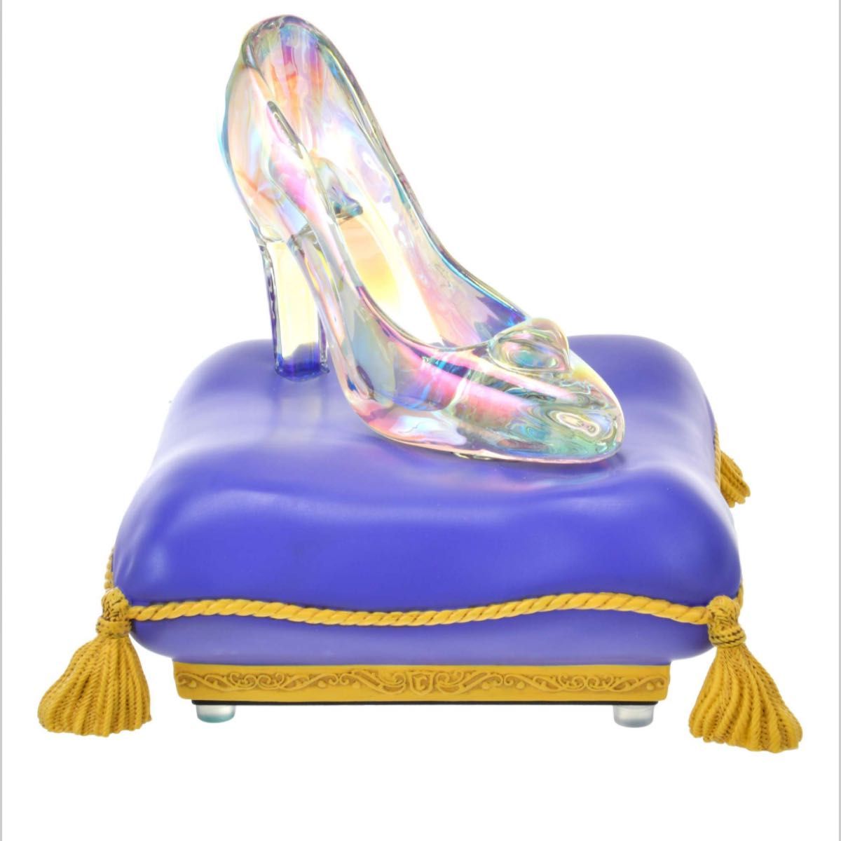 ディズニーストア シンデレラ フィギュア ライトアップ ガラスの靴