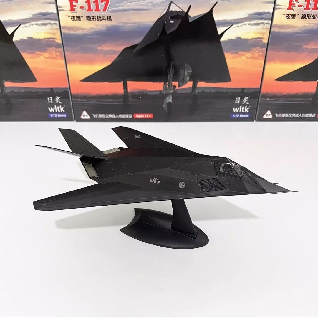 1/72 アメリカ空軍 F-117ナイトホーク（ダイキャスト）｜Yahoo!フリマ