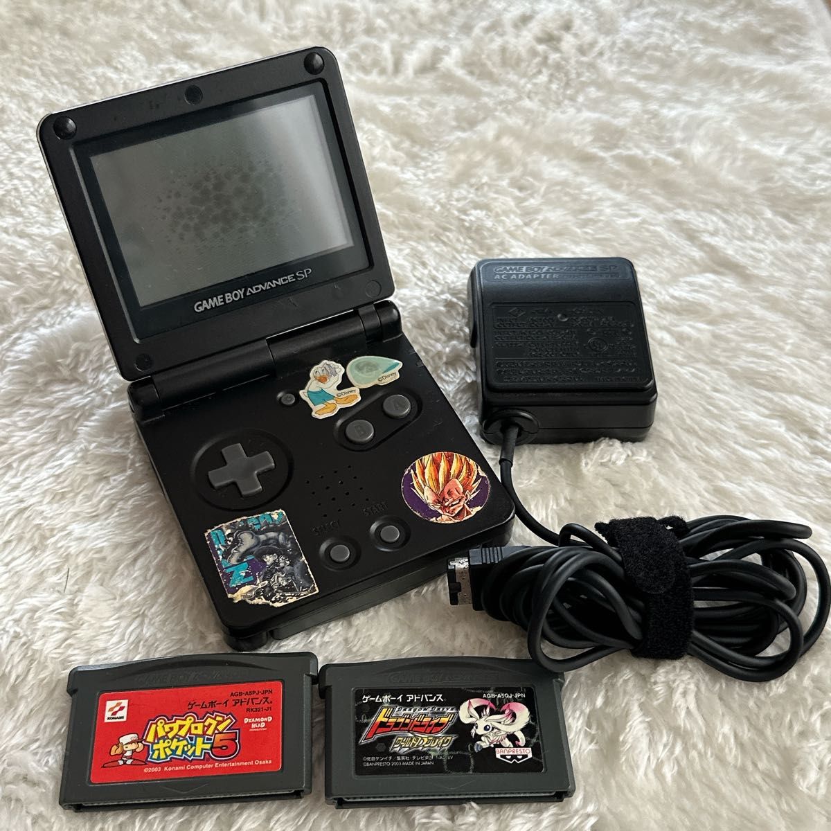 ゲームボーイアドバンスSP 本体 ブラック 純正充電器付き ソフト3本
