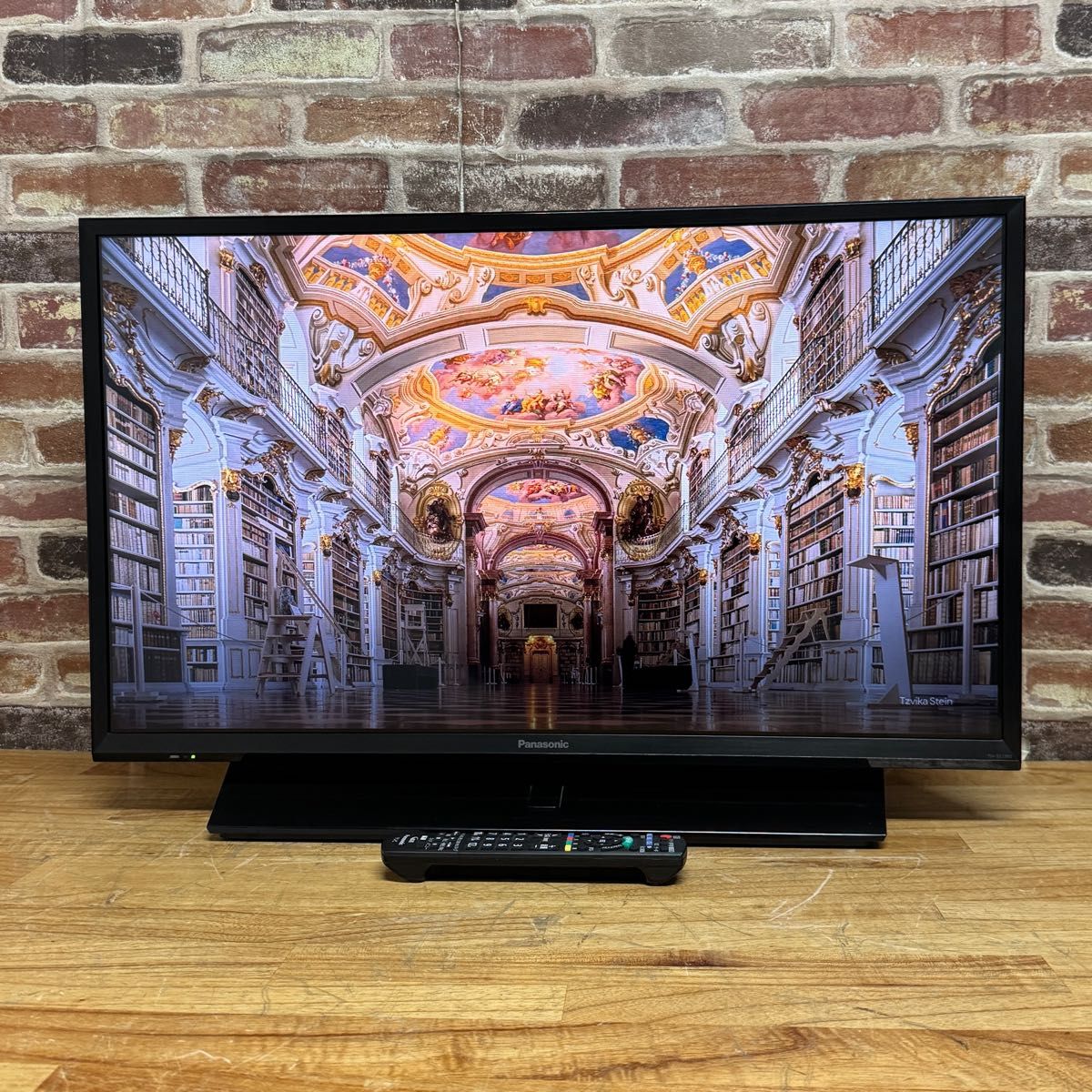 パナソニック 32インチ 液晶テレビ ビエラ TH-32J350 ハイビジョン