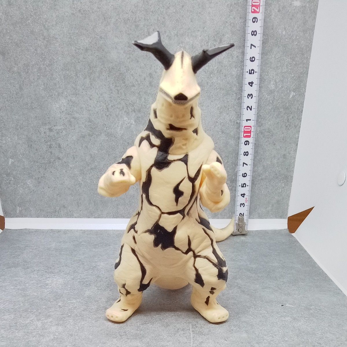 バンダイ】2000年製 エレキング 怪獣 ソフビ｜Yahoo!フリマ（旧PayPay