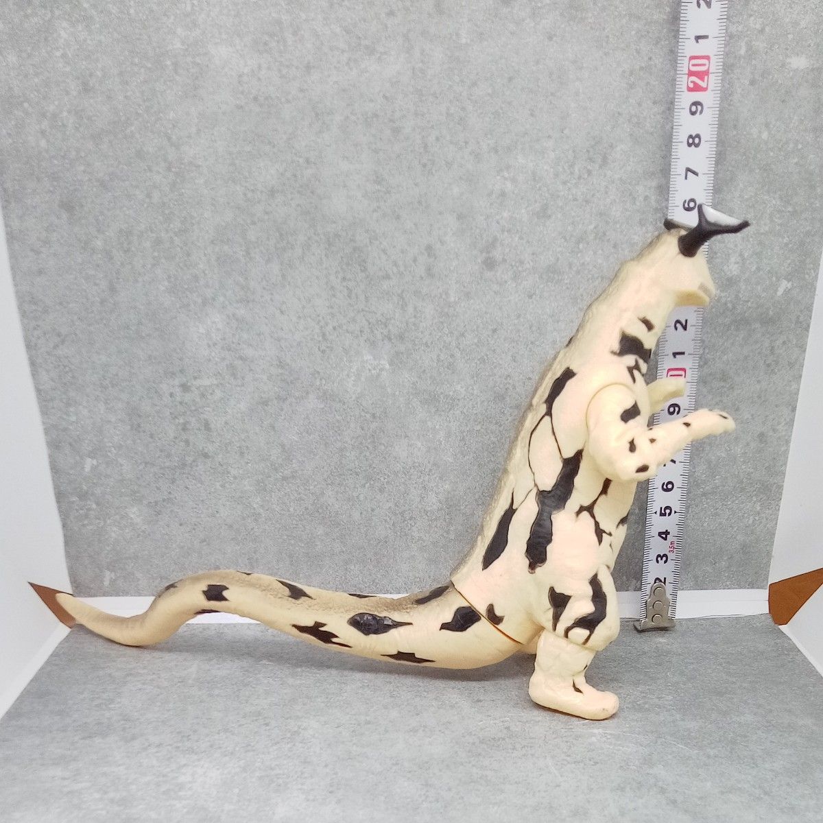 バンダイ】2000年製 エレキング 怪獣 ソフビ｜Yahoo!フリマ（旧PayPay