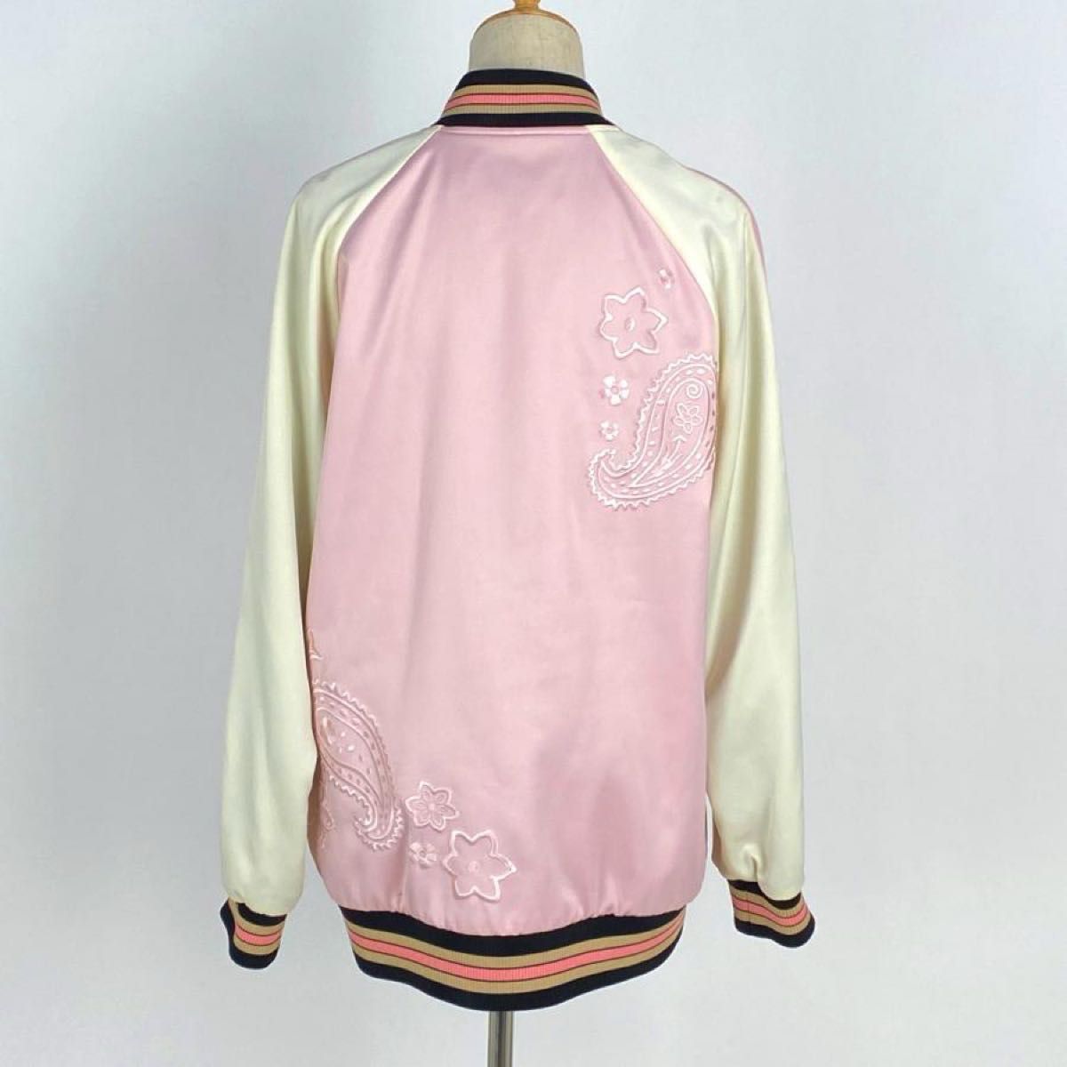 美品 COACH コーチ スタジャン スカジャン 桜 刺繍 ピンク ホワイト