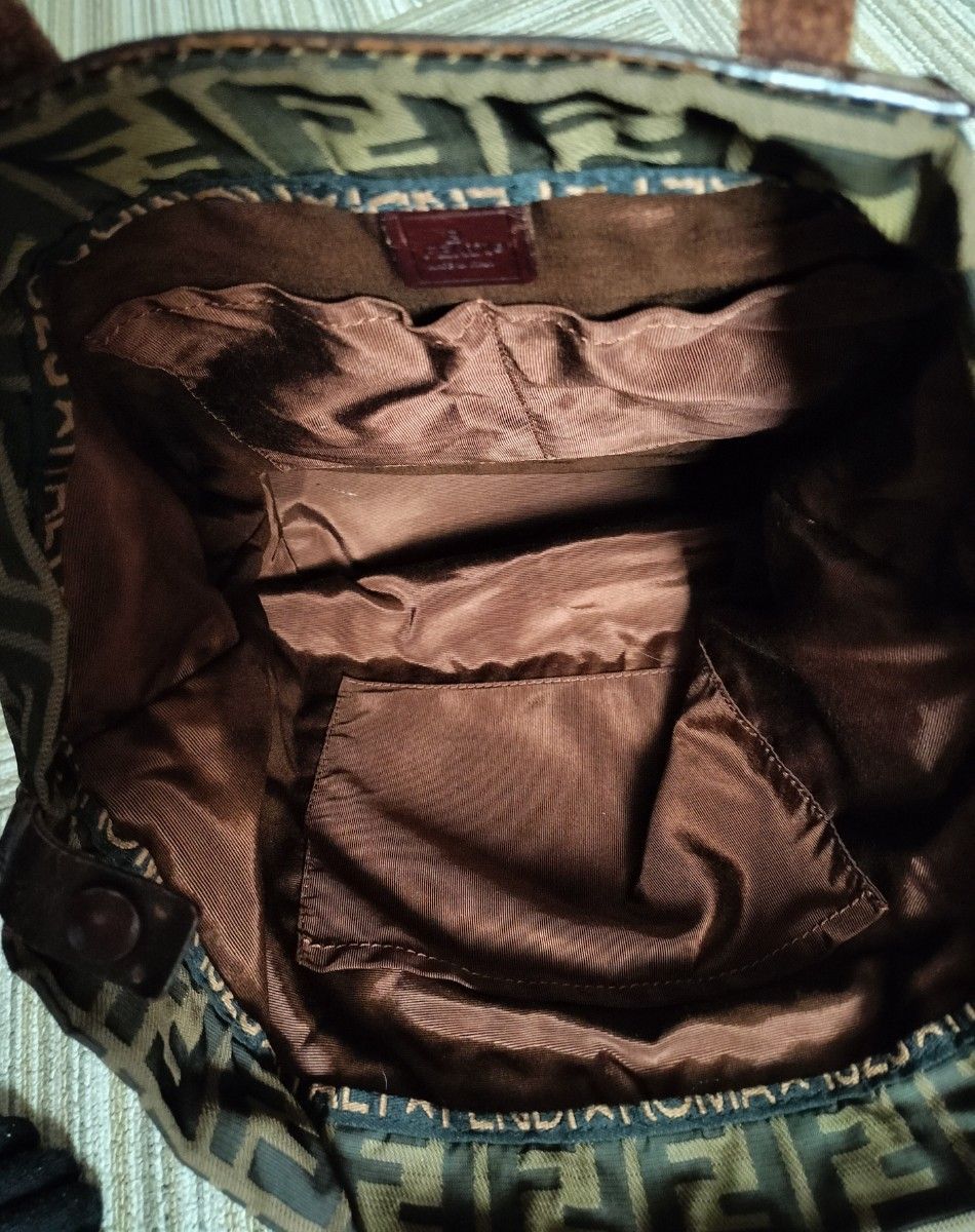 FENDI フェンディ ズッカ柄 エコバッグ トートバッグ 〜ポケット内張り