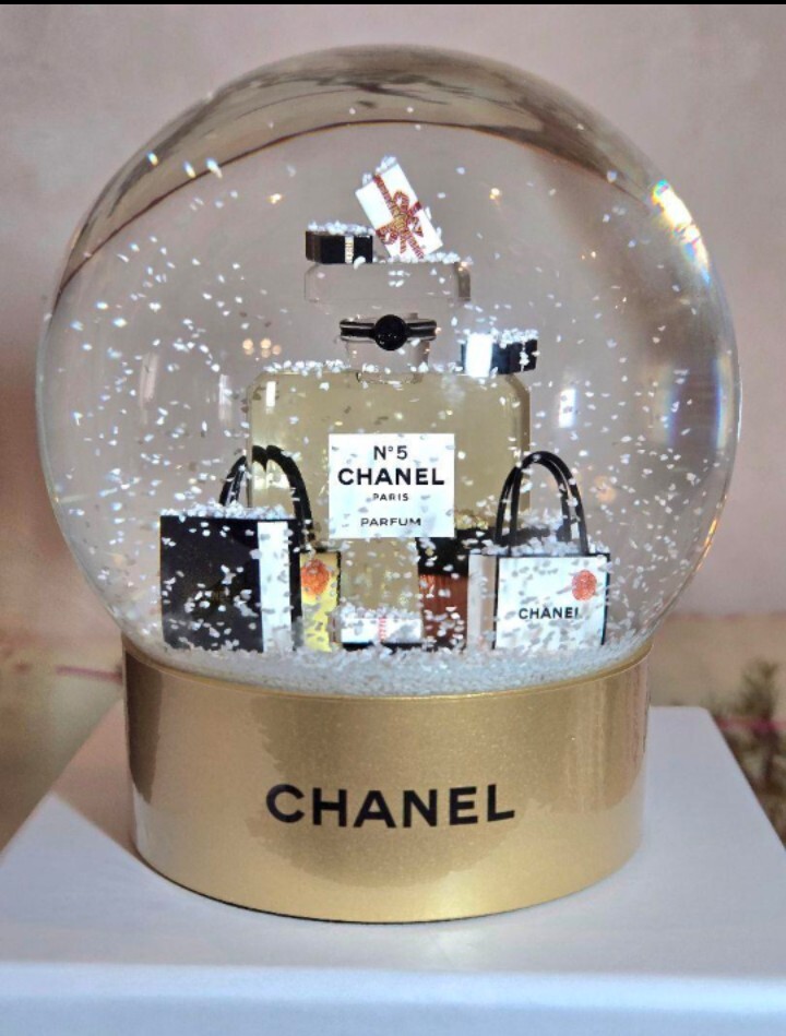 シャネルスノードームセット CHANEL スノードーム