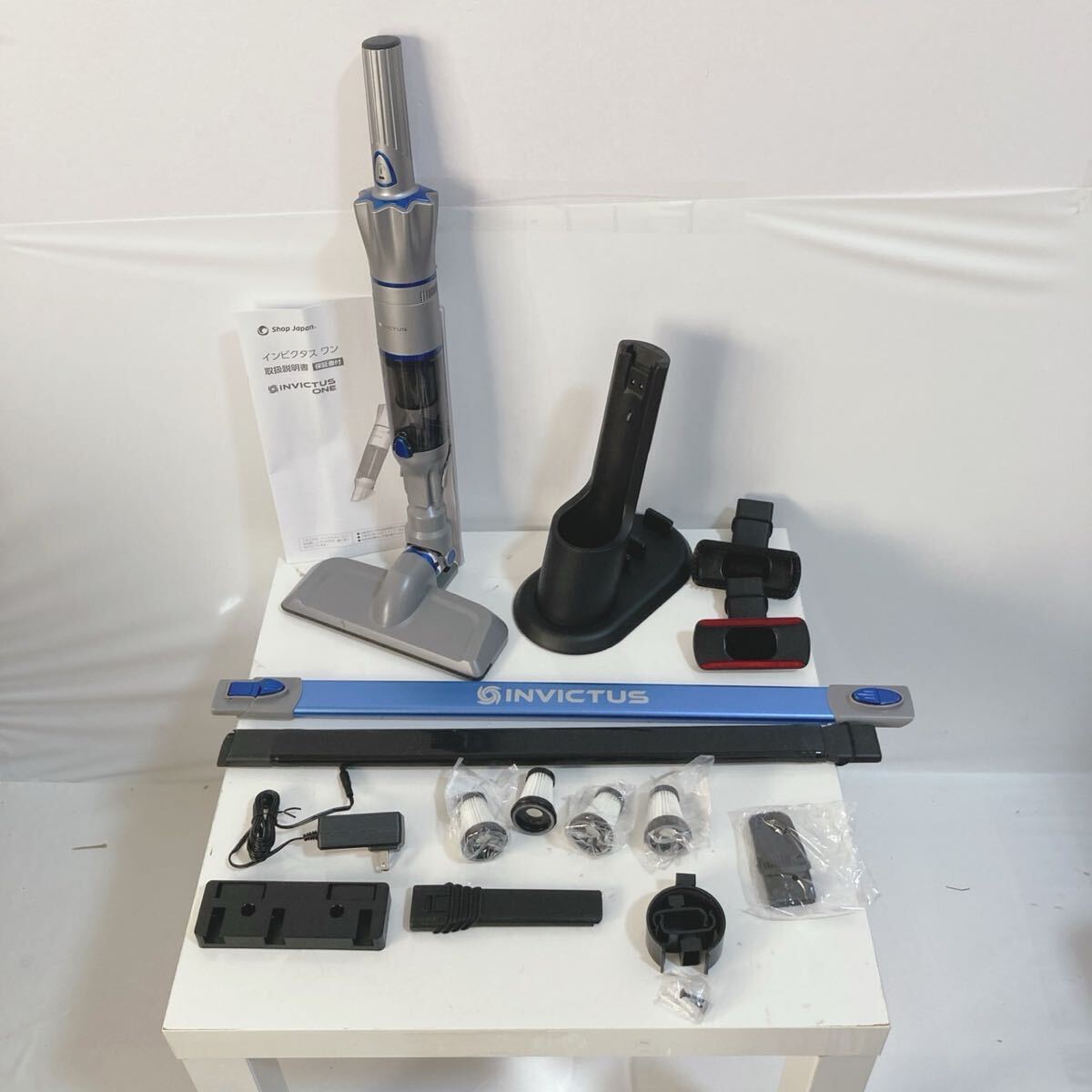 Yahoo!オークション - Invictus One インビクタス ワン INV-102 SIL コ