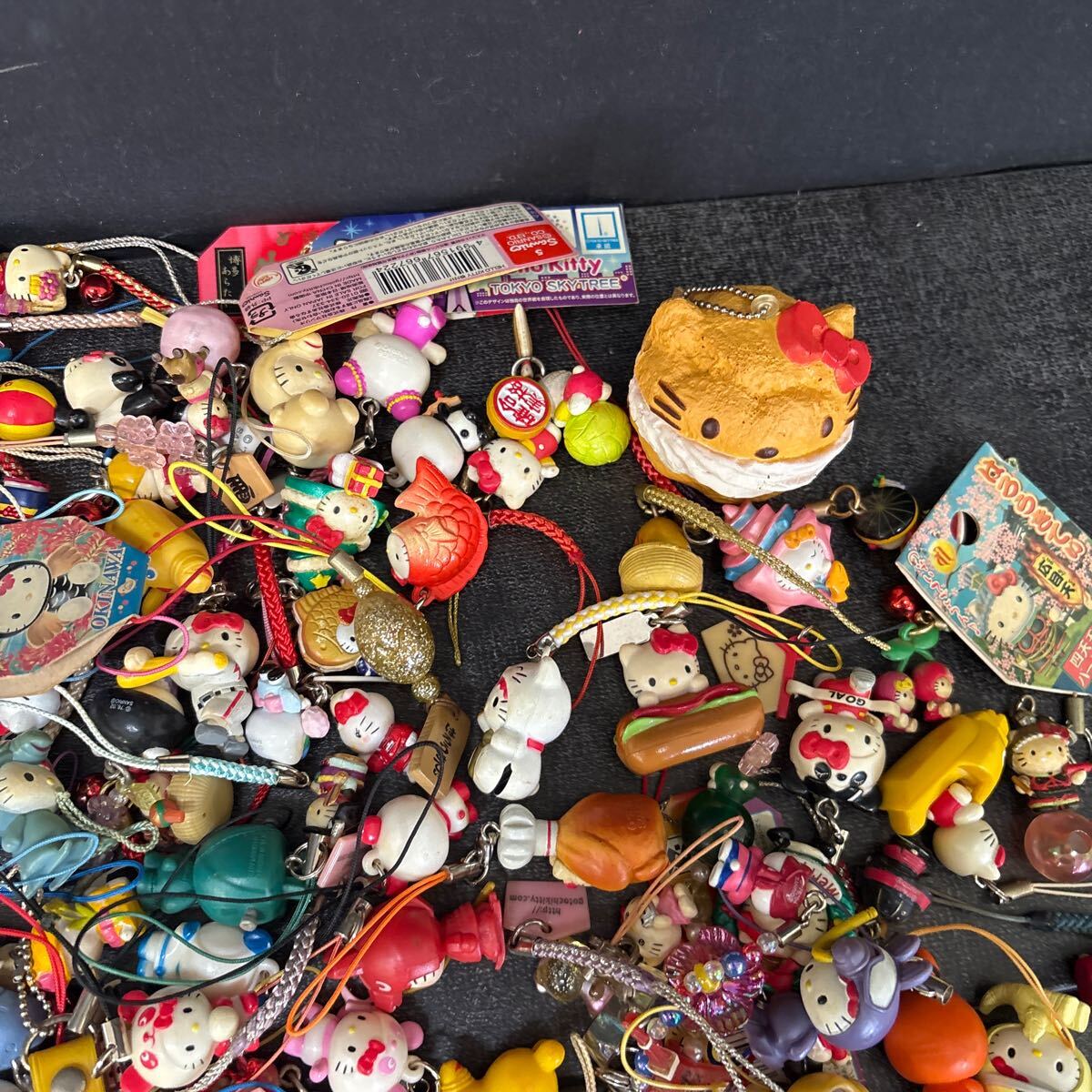 ハローキティ ご当地キティ ストラップ 根付 まとめ売り キティちゃん