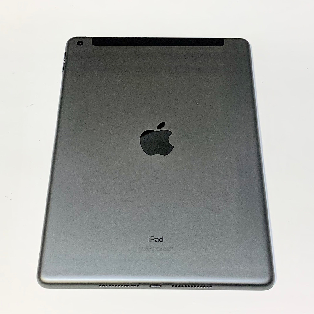 ほぼ未使用 充電1回のみ バッテリー100% iPad 第9世代 10 2インチ 64GB