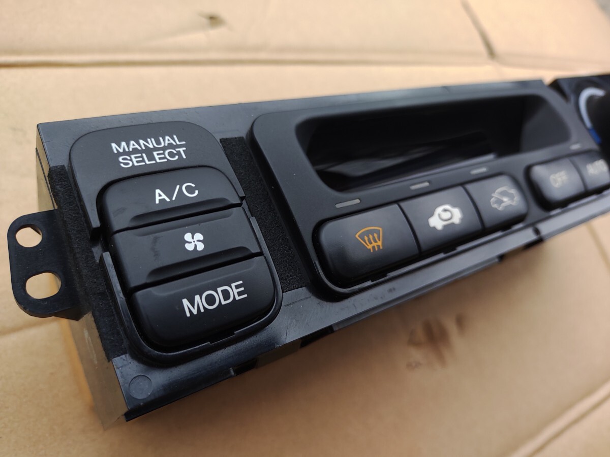 アコードワゴン CE1 CF2 CD3 CD4 CD5 CD6 エアコンパネル アコード