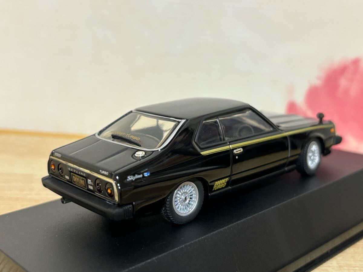 送料無料 1/43 日産 スカイライン HT 2000GT-EL 後期 ミニカー DISM