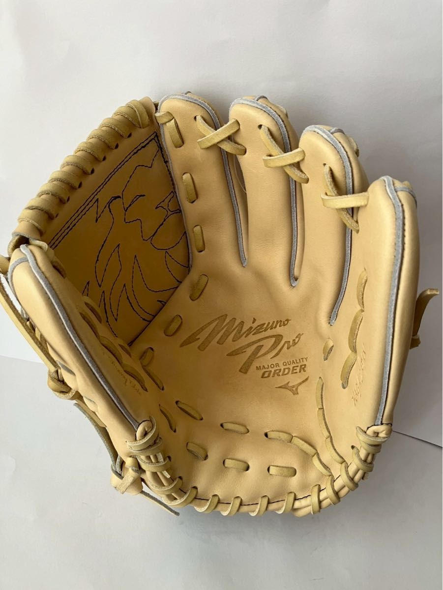 ミズノプロ 硬式 オーダー HAGA 耕作 投手用 定価71 500円 グローブ