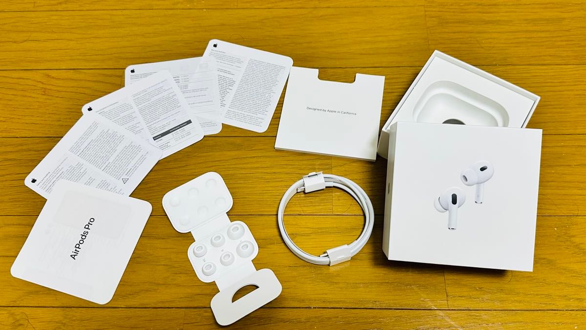 Apple AirPods Pro 第2世代 右耳のみ 充電ケース付き｜Yahoo!フリマ