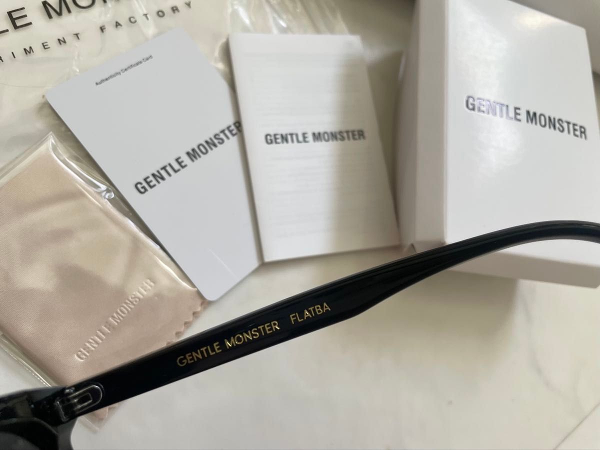 GENTLE MONSTER ブラック サングラス Solo ジェントルモンスター