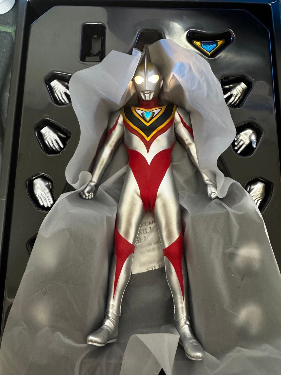 alphamax 絶動究体 ウルトラマンティガ マルチタイプ 中国語表記