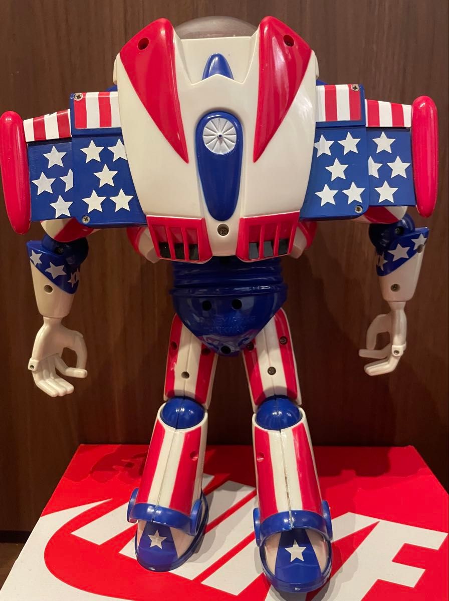 状態良 アメリカンフラッグ バズライトイヤー 星条旗 トイ・ストーリー