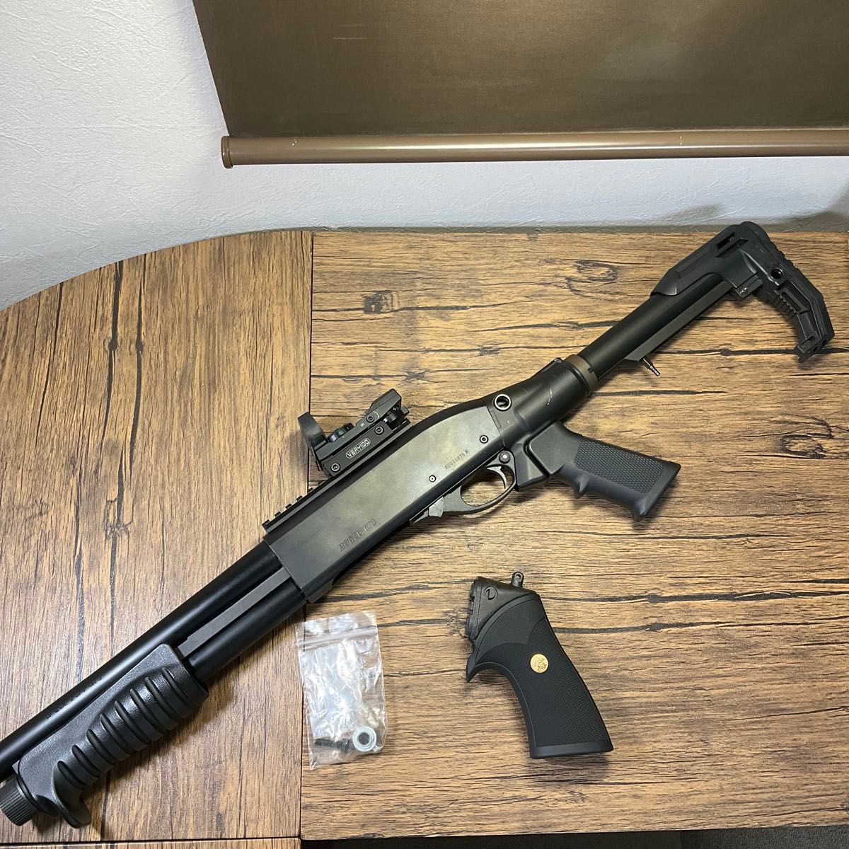 東京マルイ M870ブリーチャー 外部ソースレギュレーター・ホースは含ま