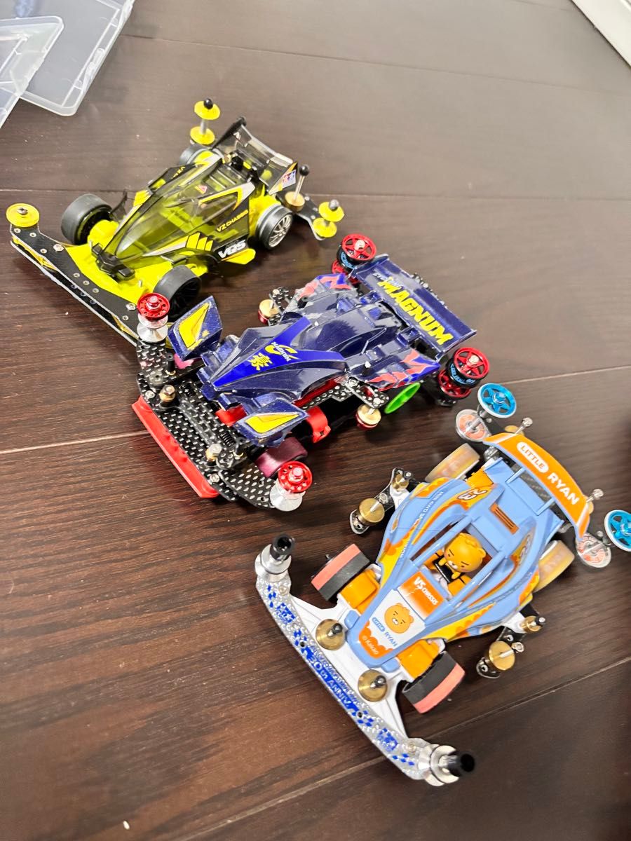 ミニ四駆キットとパーツセット 引退 ミニ四駆パーツ 完成車両セット