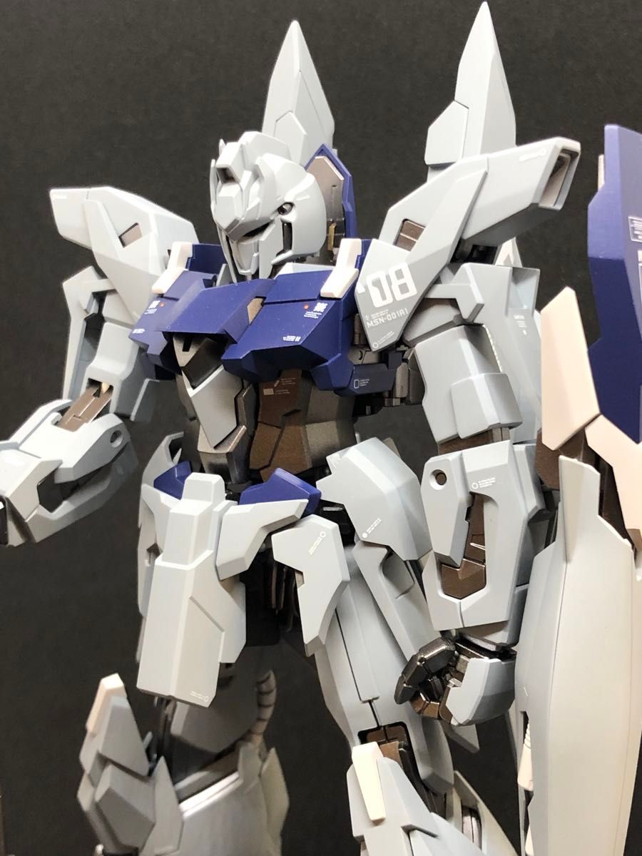 MG デルタプラス 1/100 マスターグレード 塗装済み完成品 非変形仕様