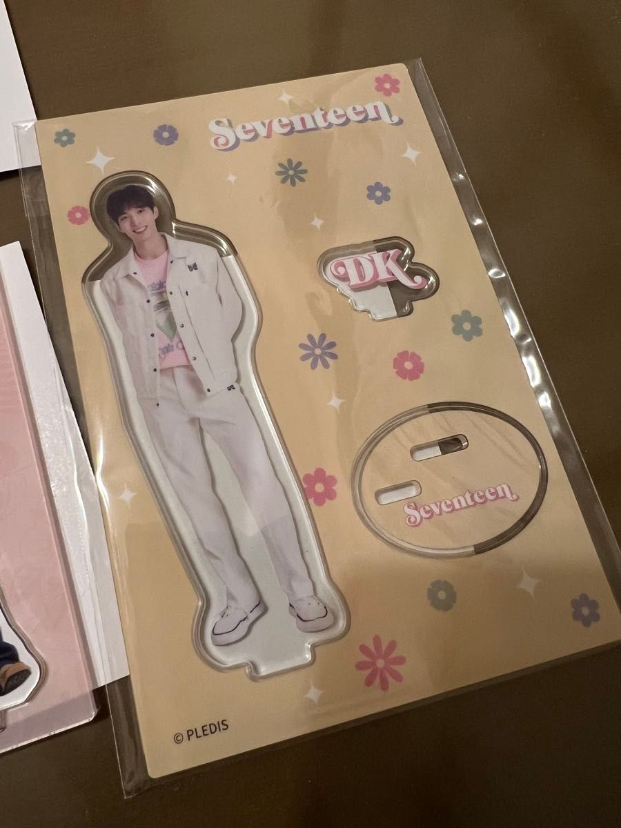 SEVENTEEN ドギョム アクスタ アクリルスタンド セブチカフェ ペンミ